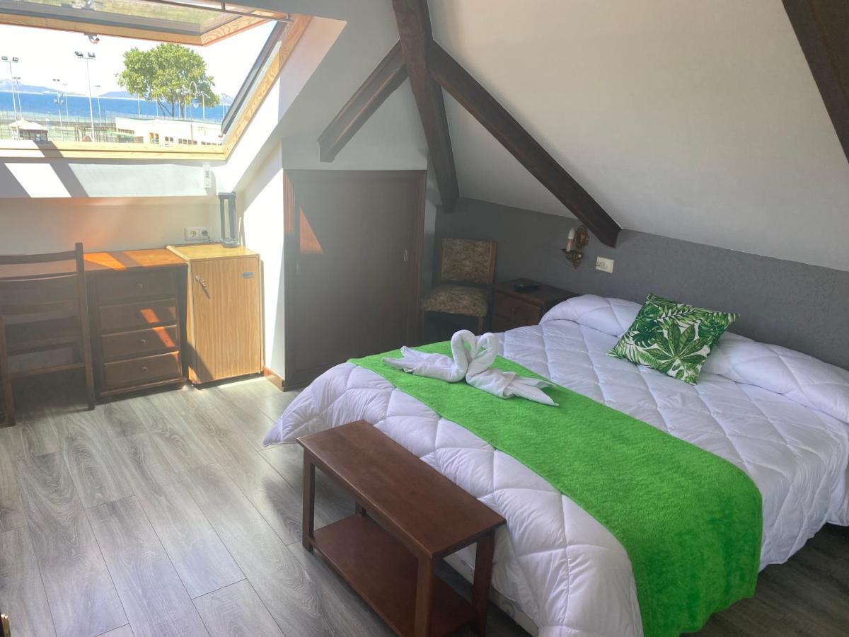 Hotel Playa Samil ויגו מראה חיצוני תמונה